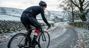Deep winter cycling bib tights featuring windproof front panels and brushed thermal lining for cold British mornings.